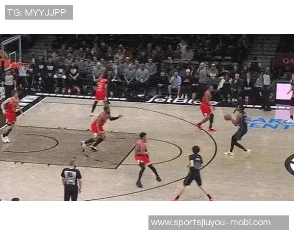 赵四怒斥小波特抢球不成反被队友怒喷迈克真是气炸了